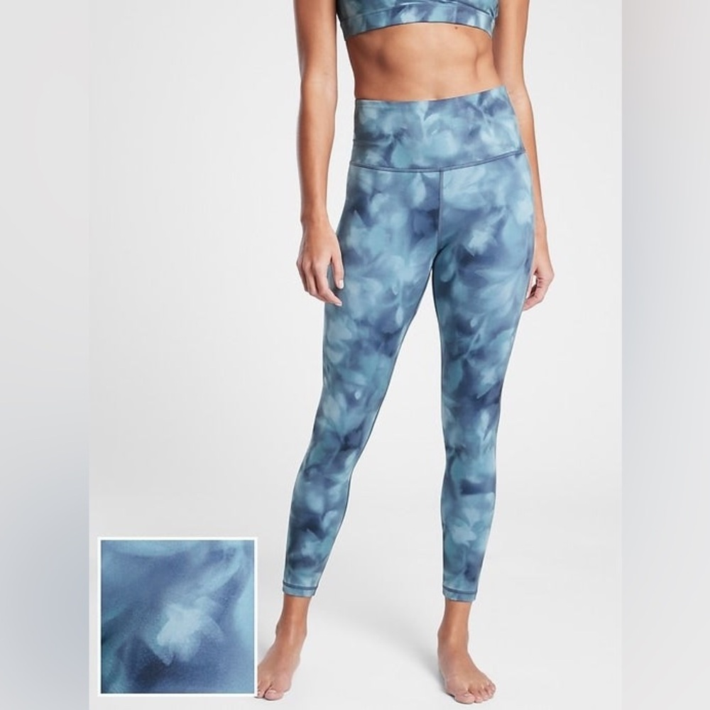 Athleta Elation Printed Leggings XS – Serene Riviera Blue Tie Dye MSRP $89